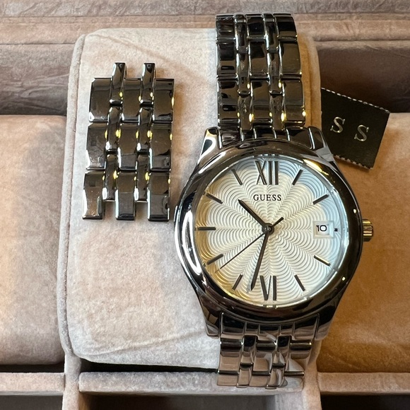 GUESS CENTRAL PARK Watch Women W0769L1 - Picture 6 of 6